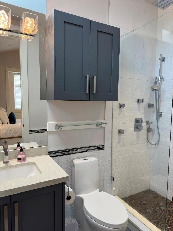 Vancouver West Cozy Retreat By Host Launch المظهر الخارجي الصورة